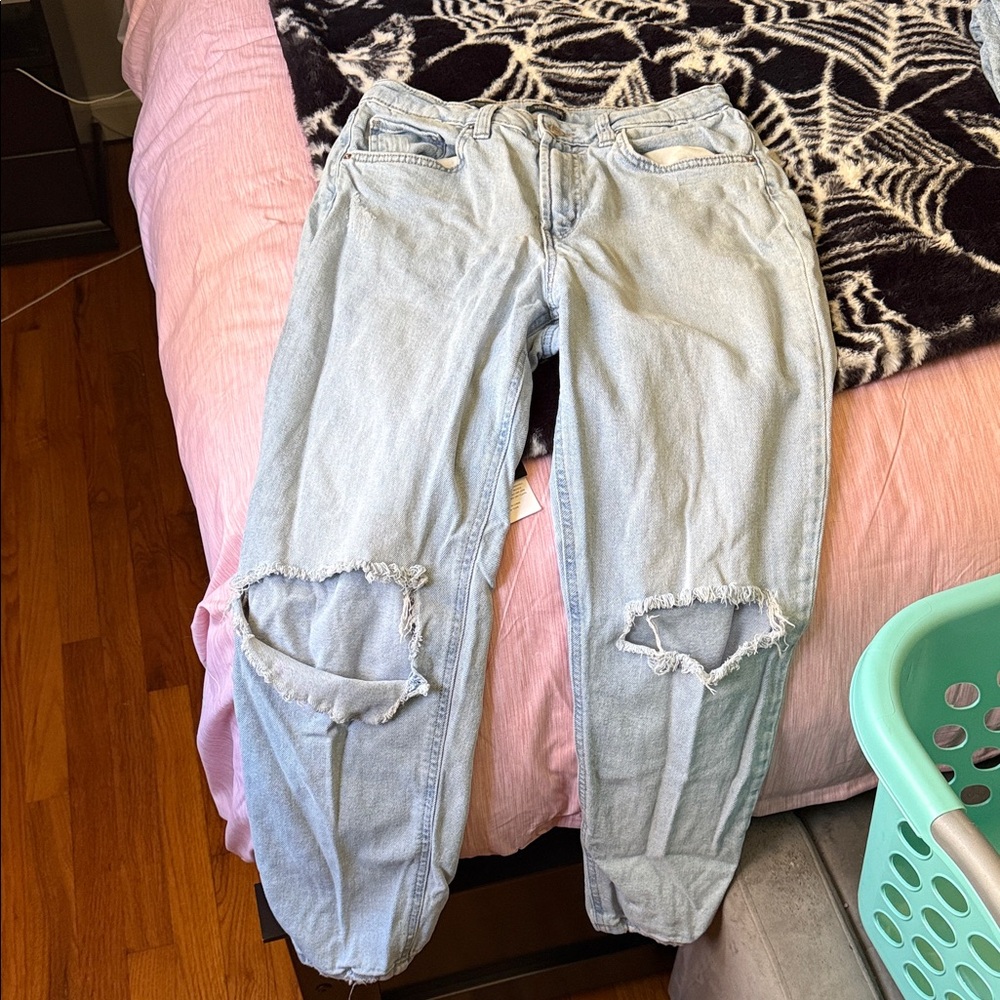 Wild Fable Light Blue Distressed Boyfriend Jeans